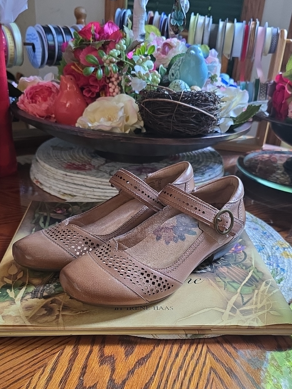 NWT Taos Mary Jane Leather Shoes